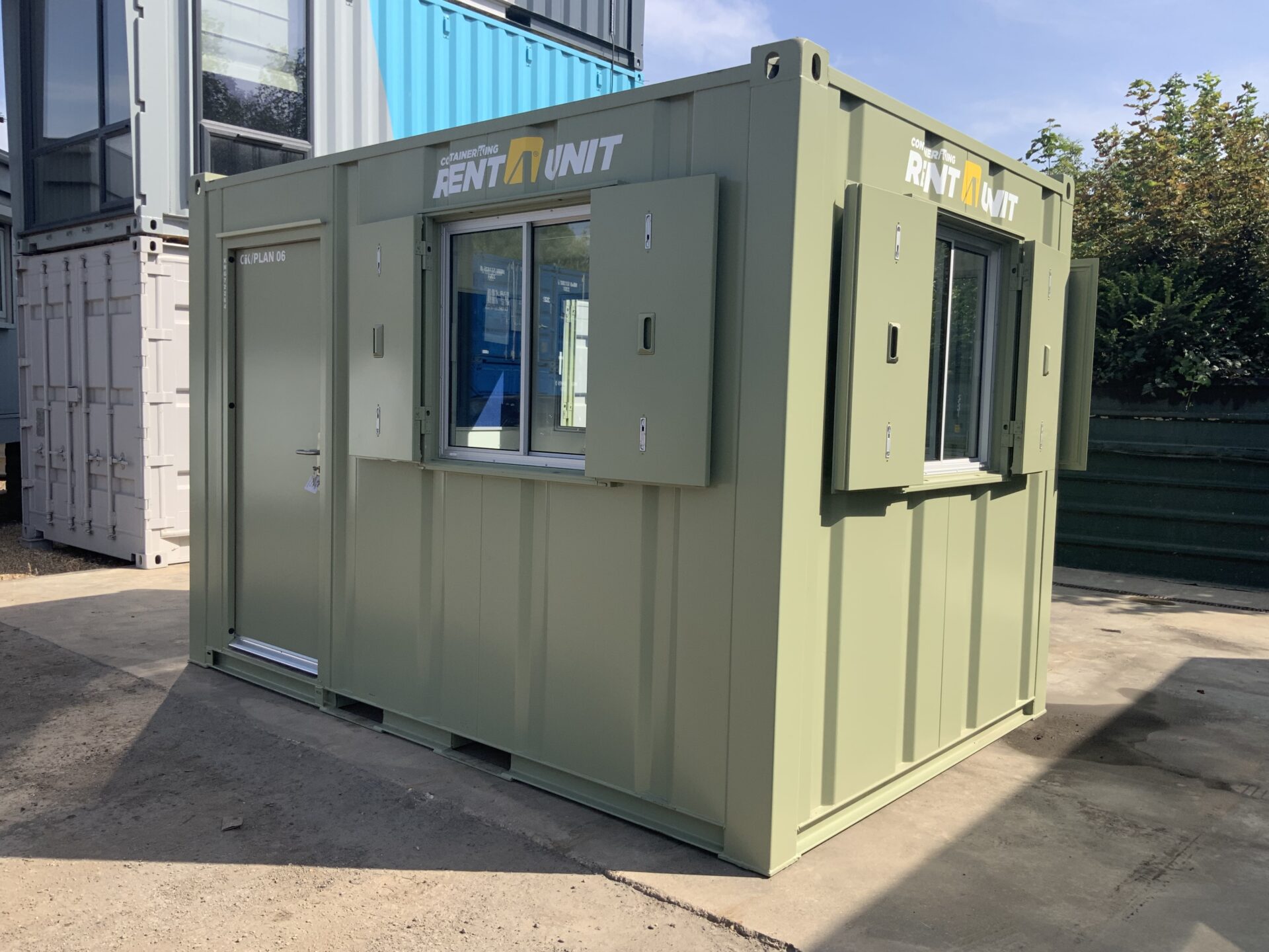 anti-vandal sentry box or gatehouse