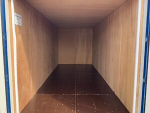 20ft ply lined and insulated shipping container interior KNG71661